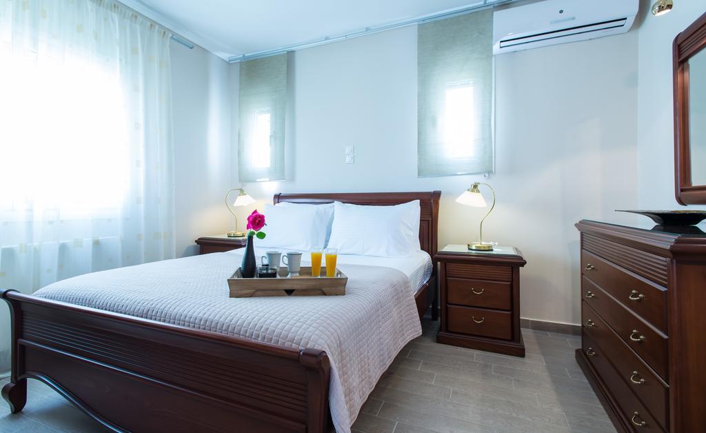 Diamante Beachfront Suites Xylokastro Ngoại thất bức ảnh