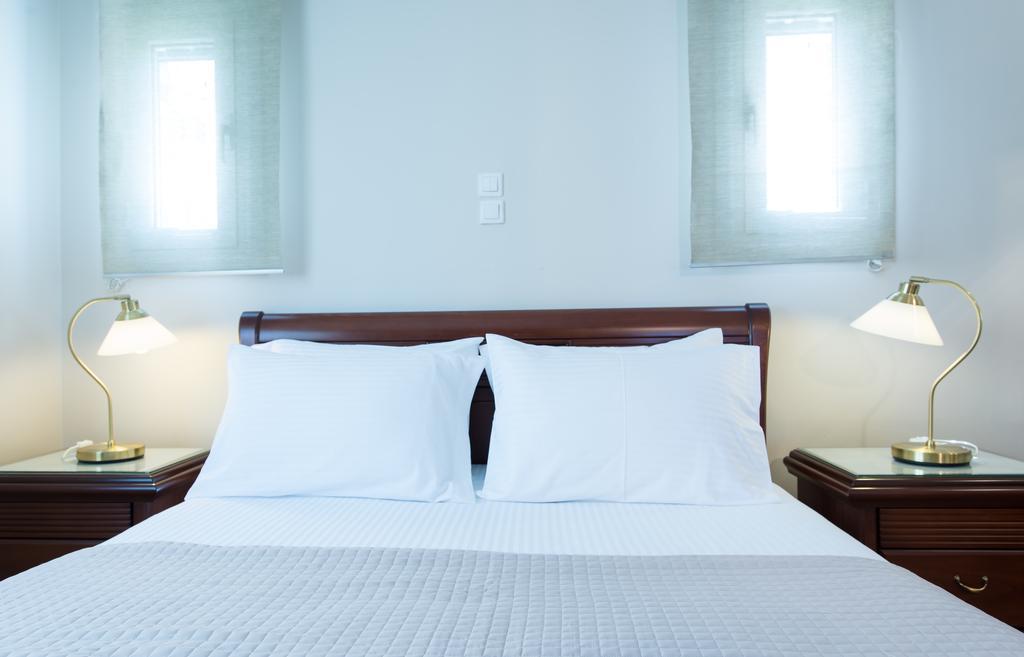 Diamante Beachfront Suites Xylokastro Ngoại thất bức ảnh