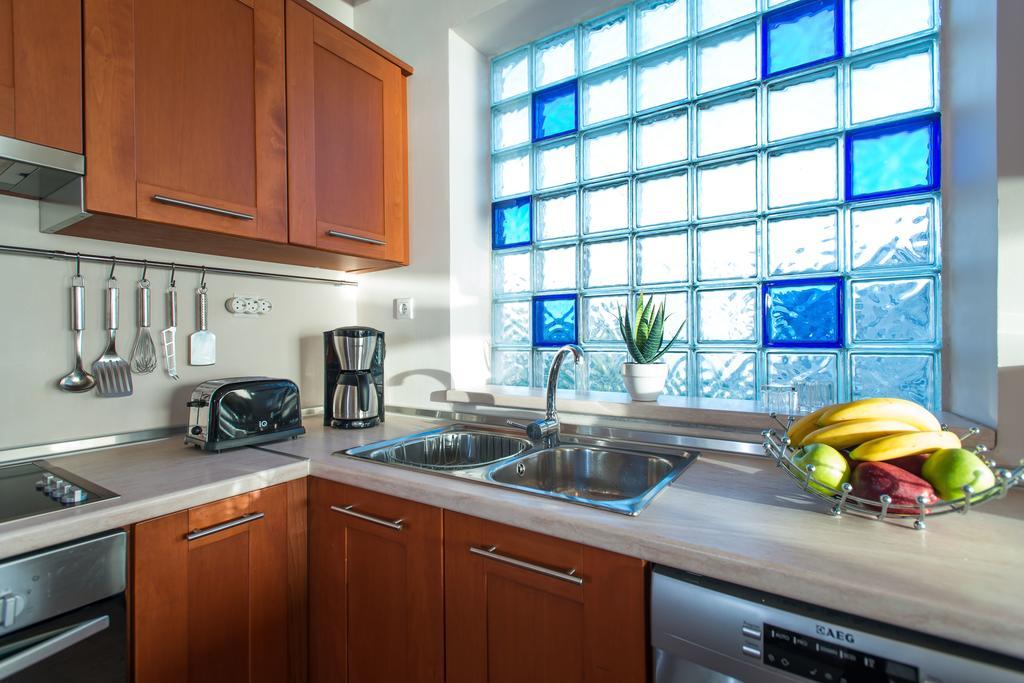 Diamante Beachfront Suites Xylokastro Ngoại thất bức ảnh