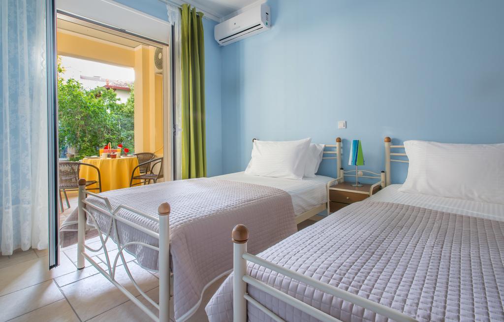 Diamante Beachfront Suites Xylokastro Ngoại thất bức ảnh