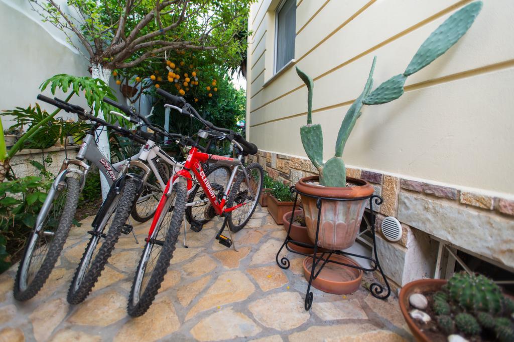 Diamante Beachfront Suites Xylokastro Ngoại thất bức ảnh