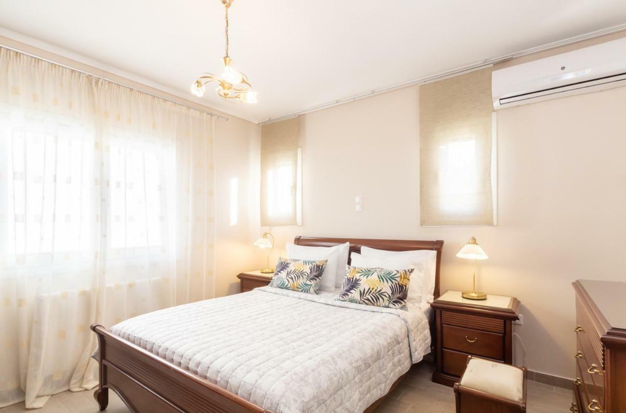 Diamante Beachfront Suites Xylokastro Ngoại thất bức ảnh